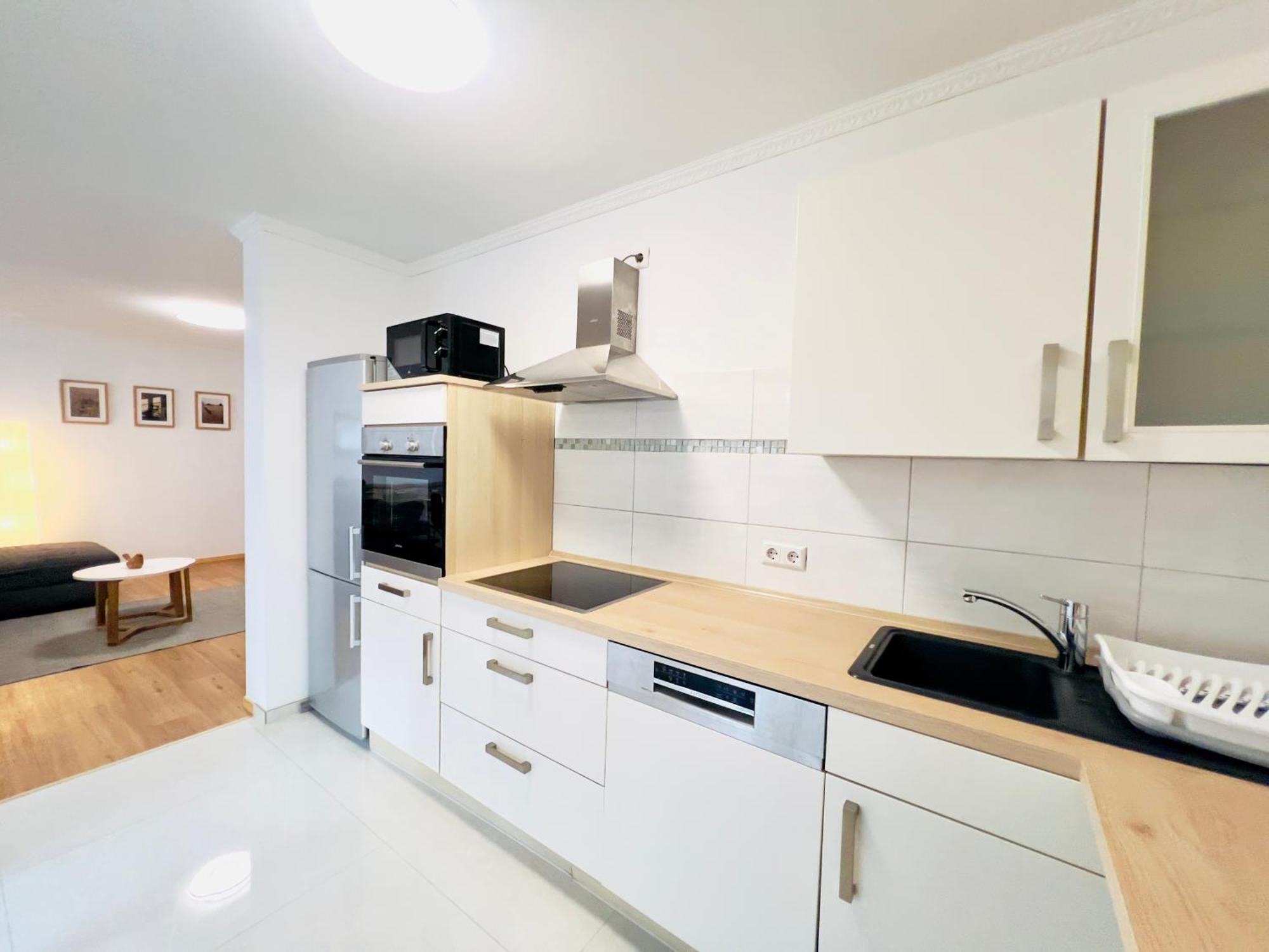 Modern Und Lichtdurchflutet - Ferienwohnung Mit Terrasse Fachbach エクステリア 写真